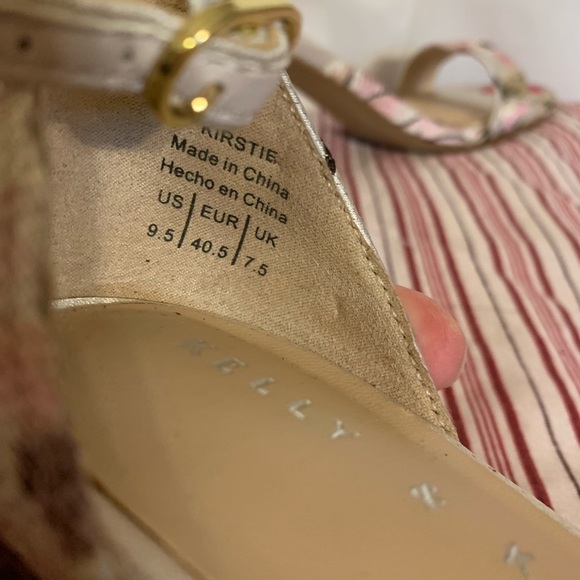 Kelly and Katie Kirstie embroidered cherry blossom - Picture 7 of 7